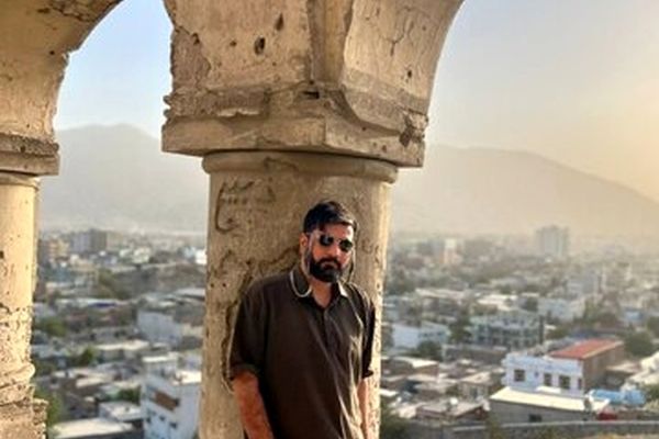 بازداشت عکاس ایرانی توسط طالبان
