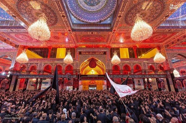 ببینید| نخستین تصویر از حضور رئیس جمهور در مراسم عزاداری
